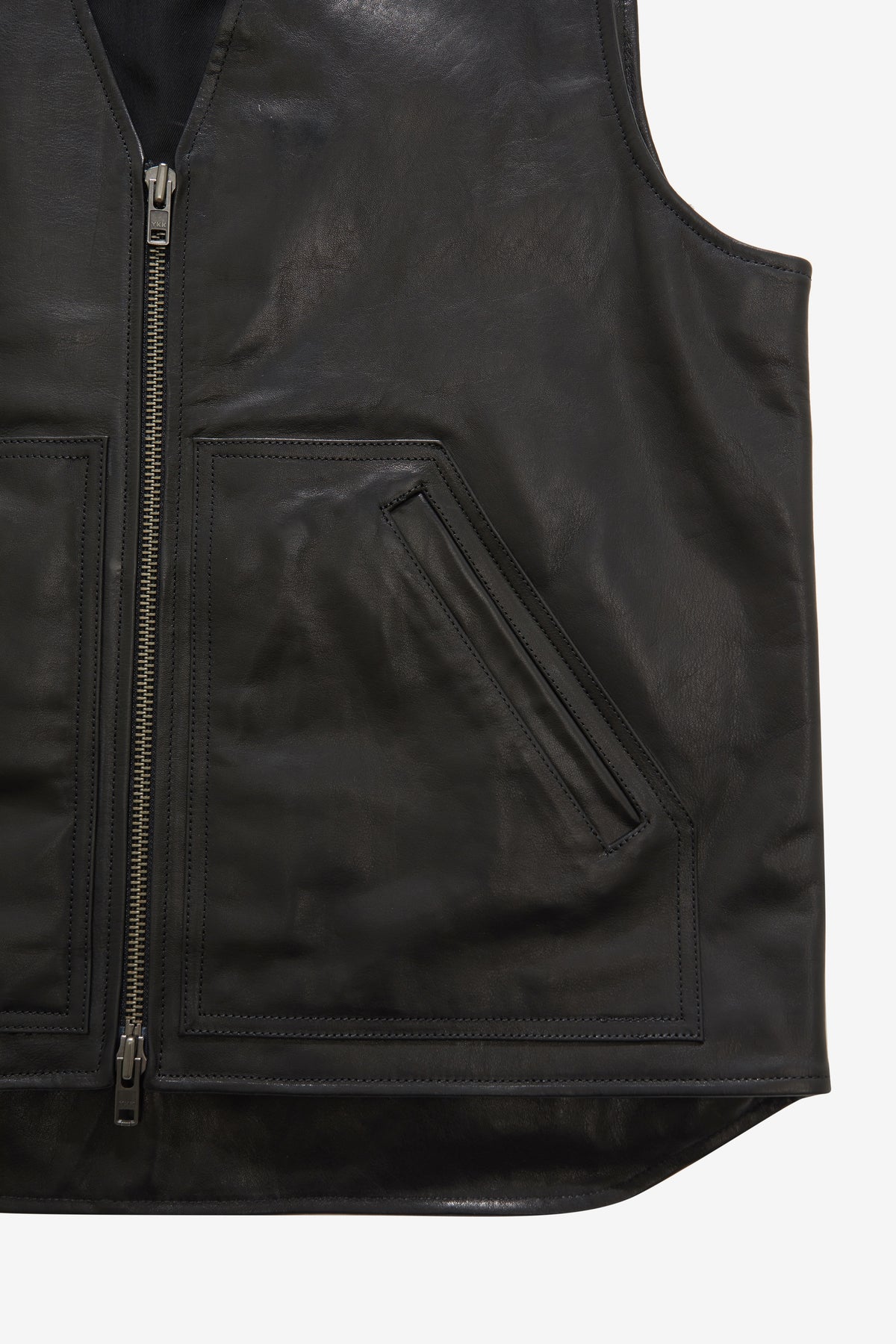 LEATHER 002 . VEST